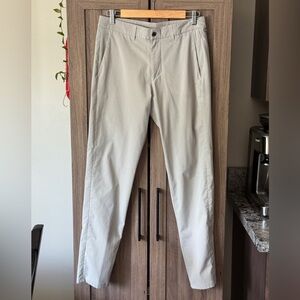 Lululemon men’s WovenAir Slim Fit Commission Pant size 30/32, beige/sand color
